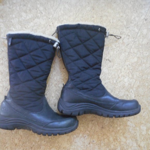 UGGS leather boots women size 5 - Picture 2 of 9